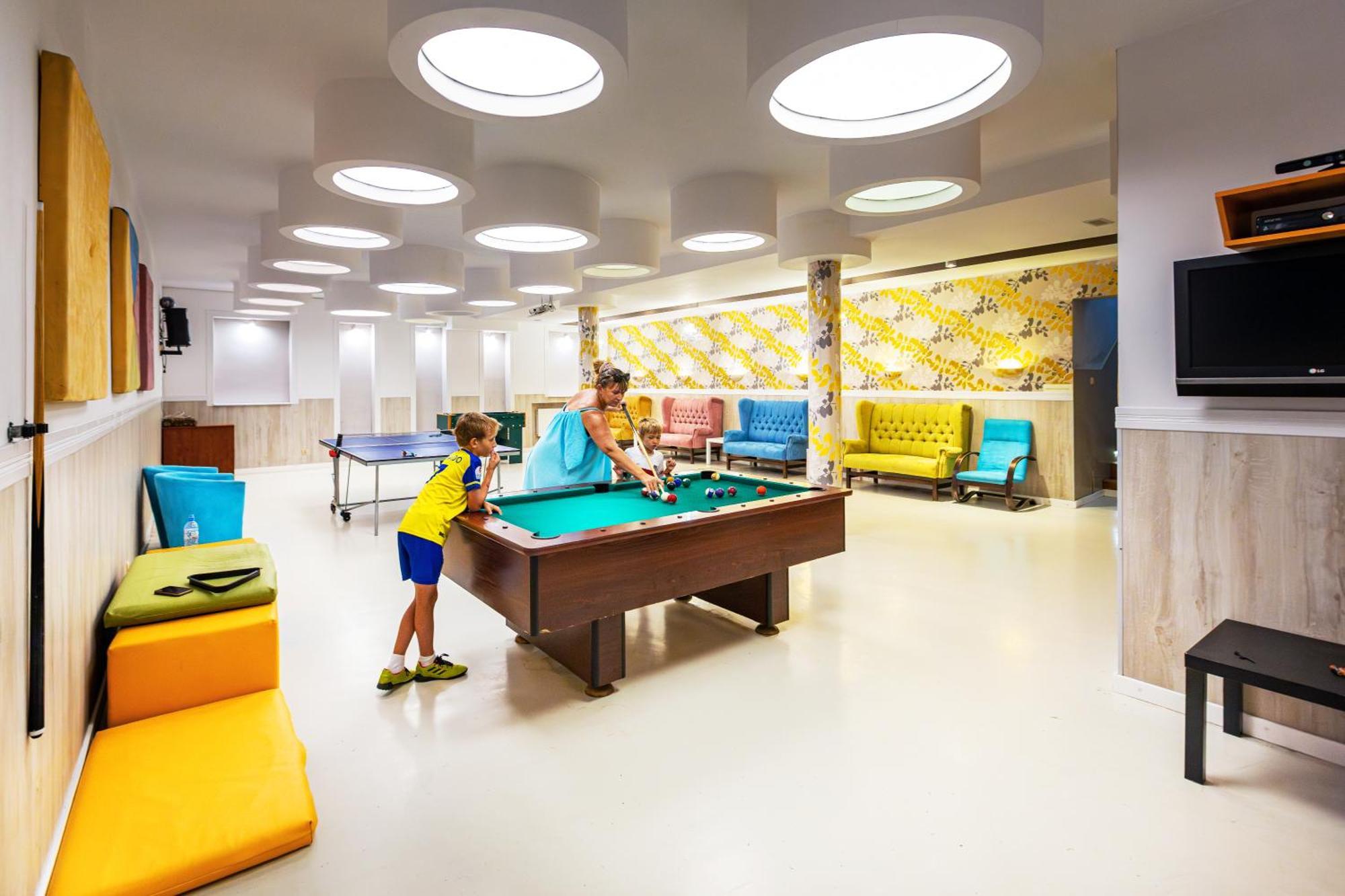 Rudnik-Apartamenty Z Basenem, Sauna I Bania Władysławowo Esterno foto